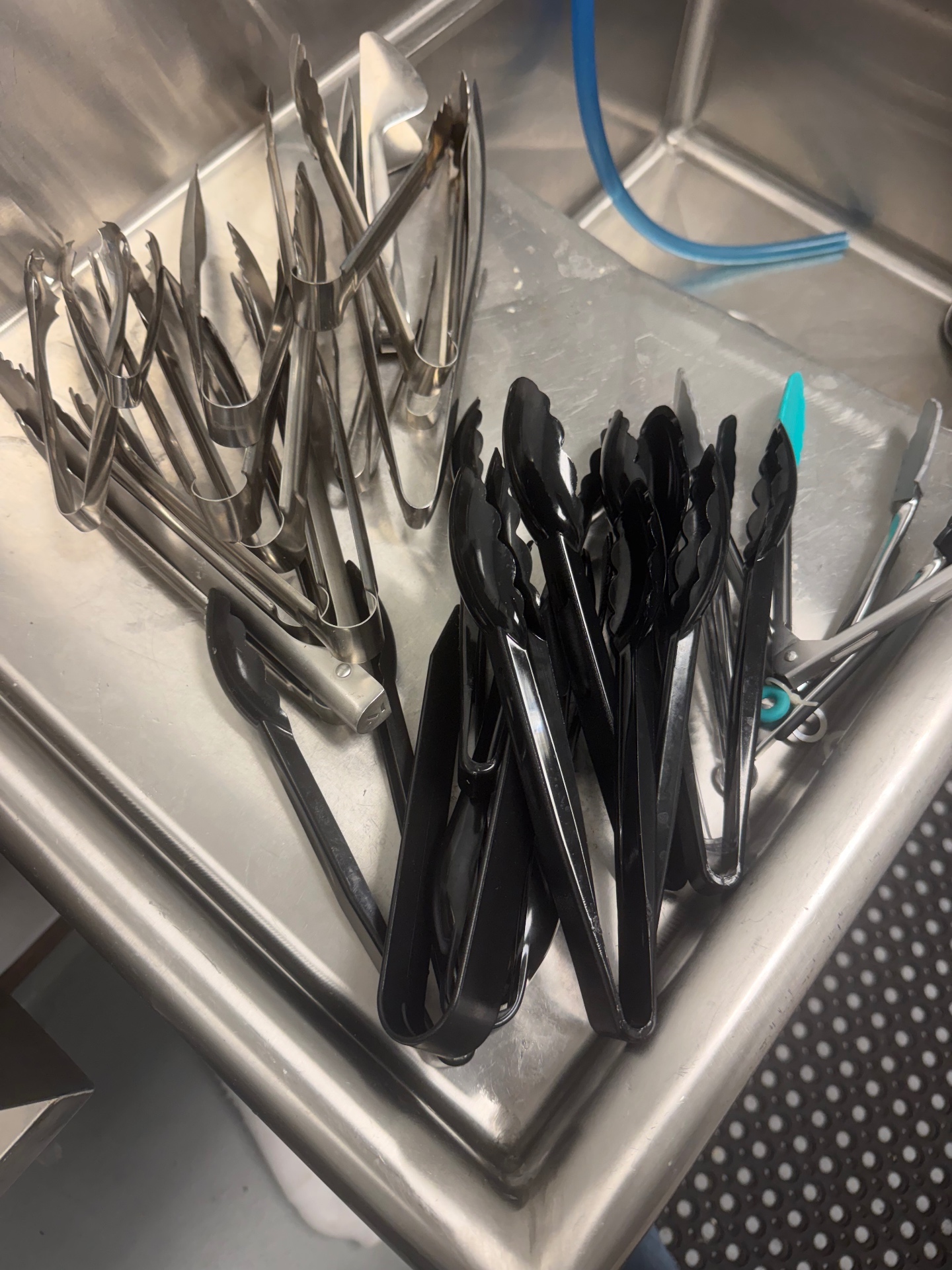 Commercial Buffet & Serving Tongs Collection (30-Piece Set)