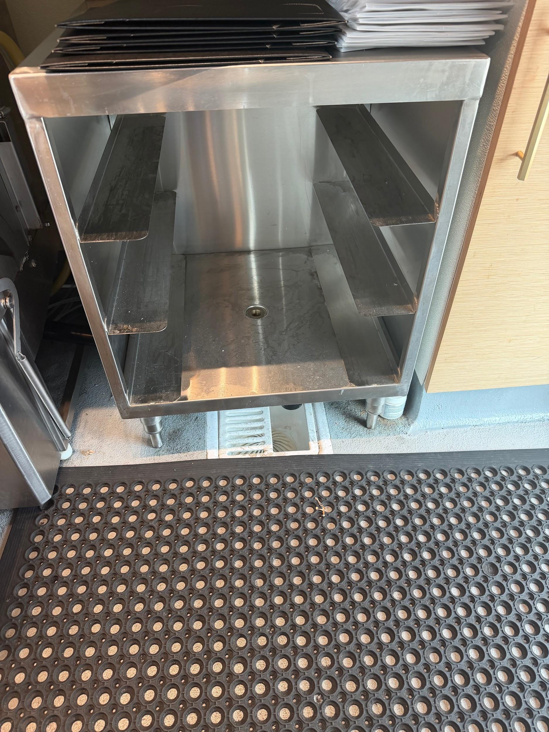 Regency Stainless Steel Glass Rack / Draining Station