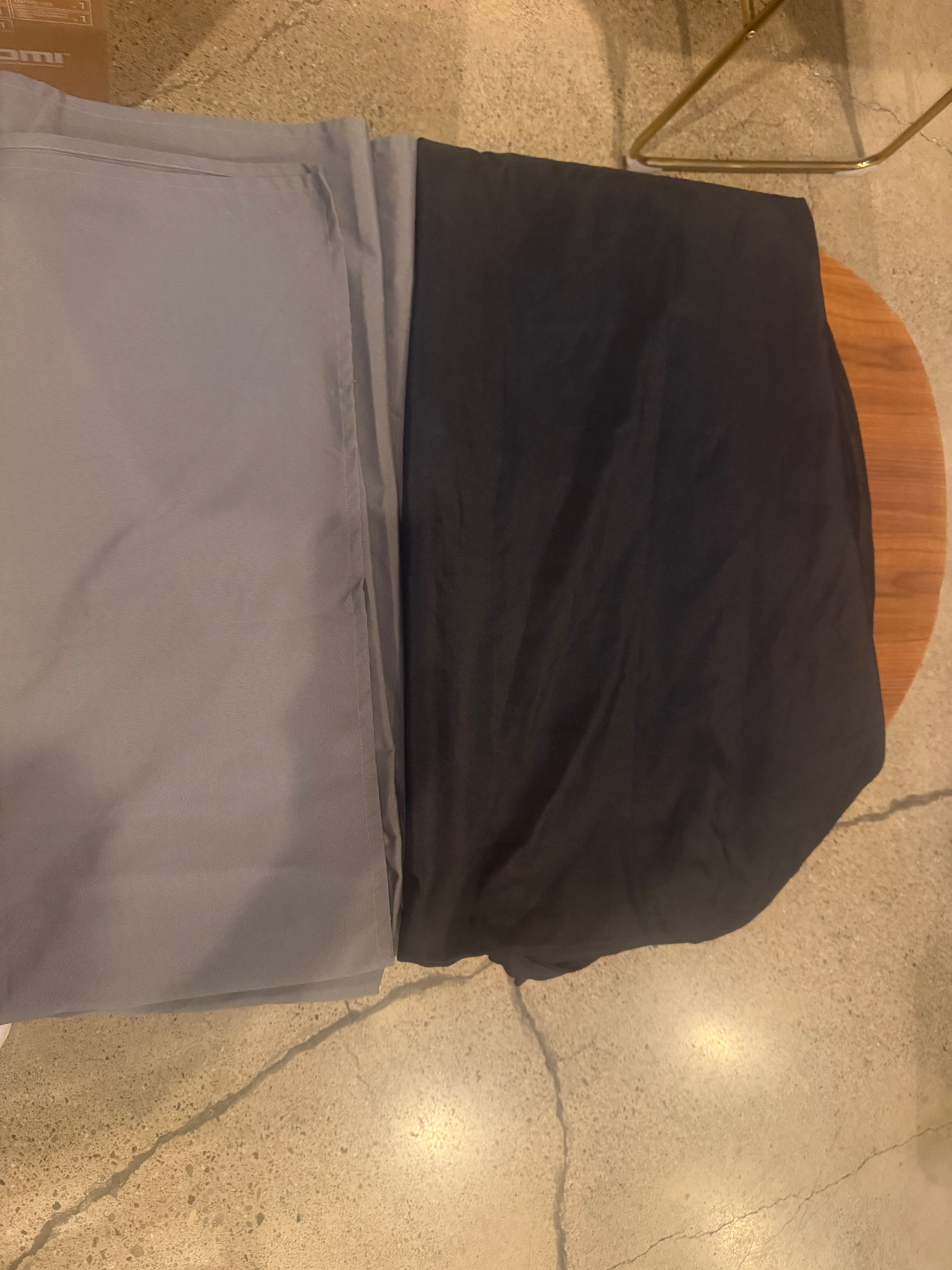 Commercial Event Tablecloths – Large Rectangle (Gray & Black)