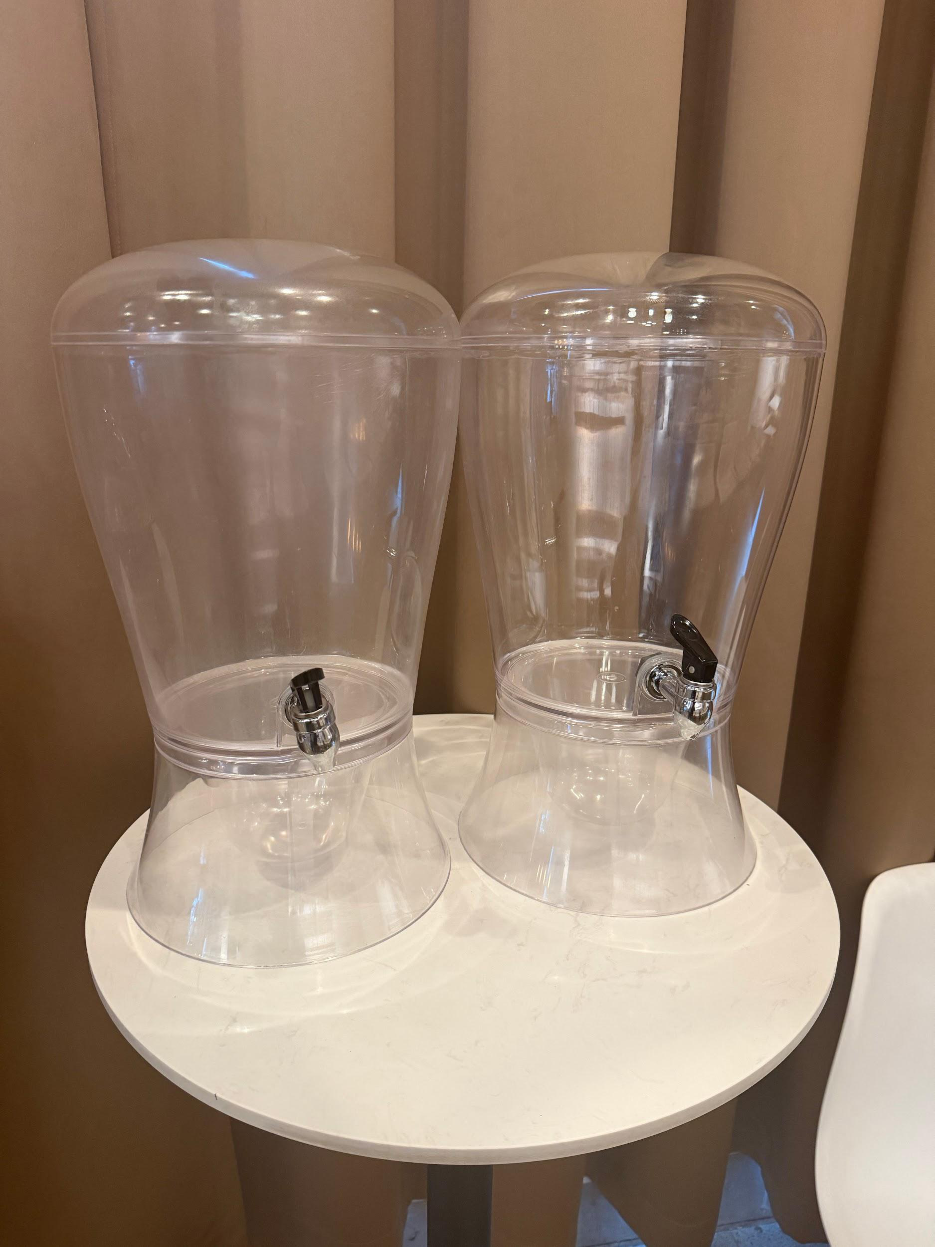 2 Clear Beverage Dispensers with Spigots